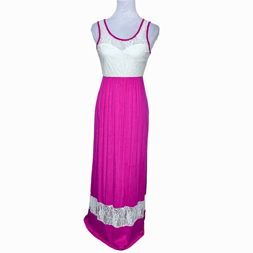 NWT Love Delirious Bright Pink with White-Cream Lace Sz M